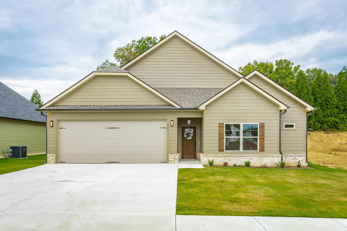Ringgold, GA 30736,221 Willow Grove CT