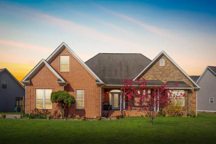 3779 Willow Lake CIR, Chattanooga, TN 37419