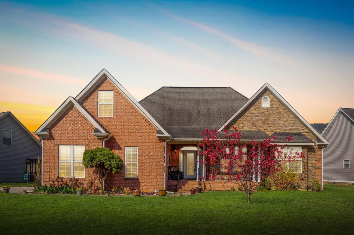 Chattanooga, TN 37419,3779 Willow Lake CIR