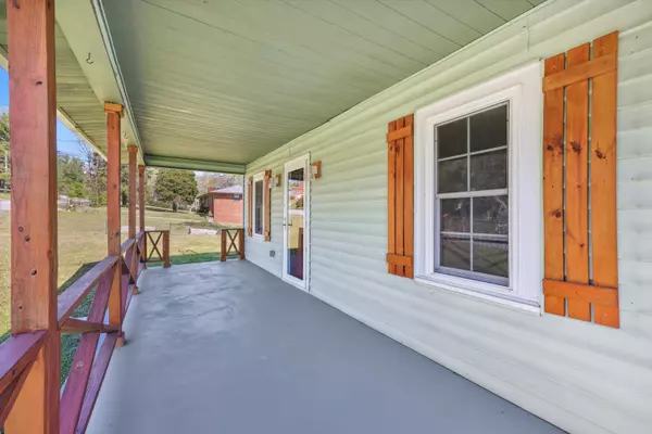 Rossville, GA 30741,185 Hudson ST