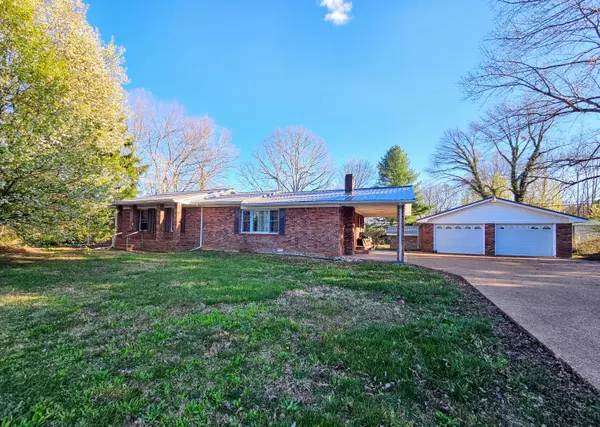 Coalmont, TN 37313,588 Sweeton Hill RD