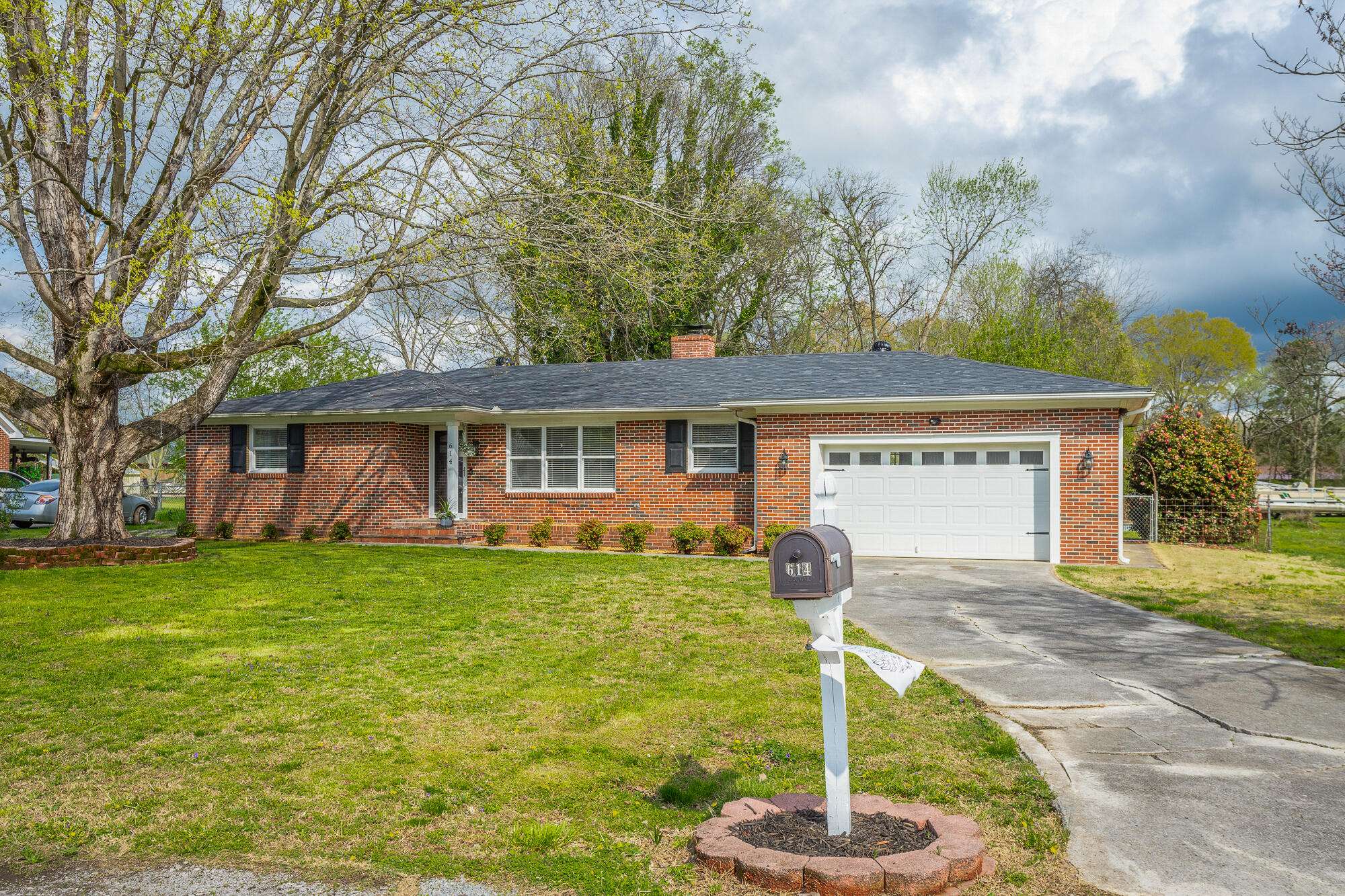 Jasper, TN 37347,614 Phillips AVE