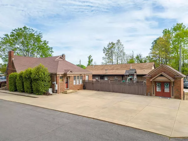 Cleveland, TN 37311,2120 Ocoee ST