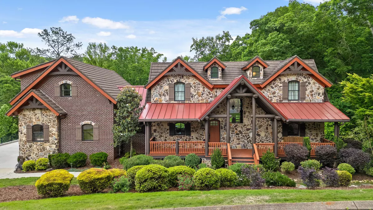 Hixson, TN 37343,2022 River Bluff DR