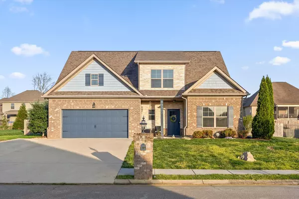 Ooltewah, TN 37363,7482 Blazing Star CT