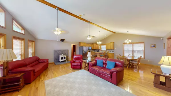 Spring City, TN 37381,590 Blue Water TRL