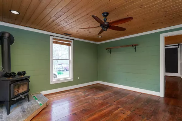 Chickamauga, GA 30707,2888 Glass Mill RD