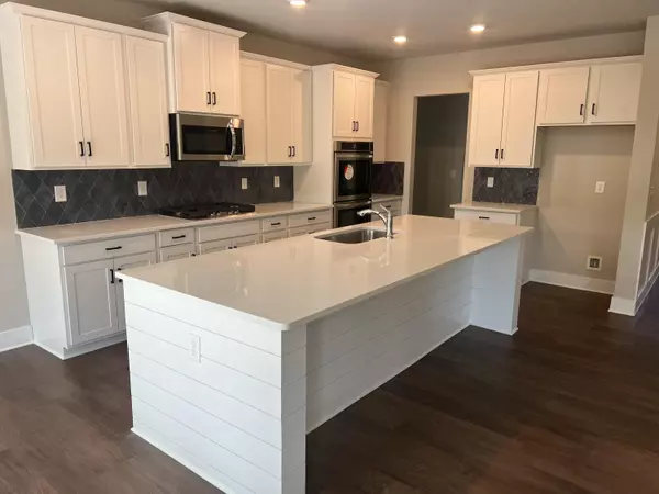 Ooltewah, TN 37363,1608 Firelight WAY