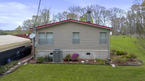 Ocoee, TN 37361,176 Dixon RD