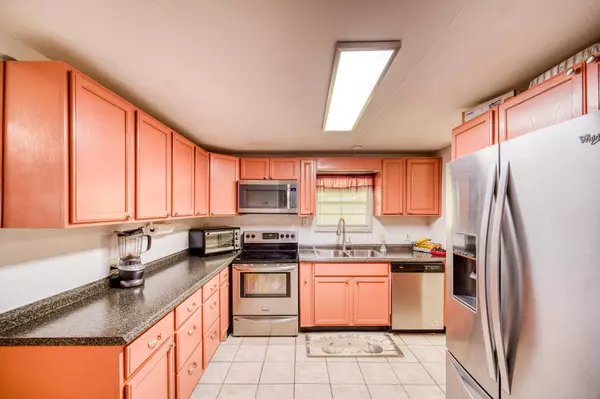 Hixson, TN 37343,1568 Dallas Lake RD