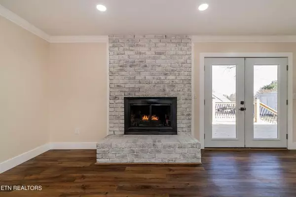 Harriman, TN 37748,533 Bluff Pointe RD