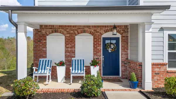 Soddy Daisy, TN 37379,10920 Short River CT