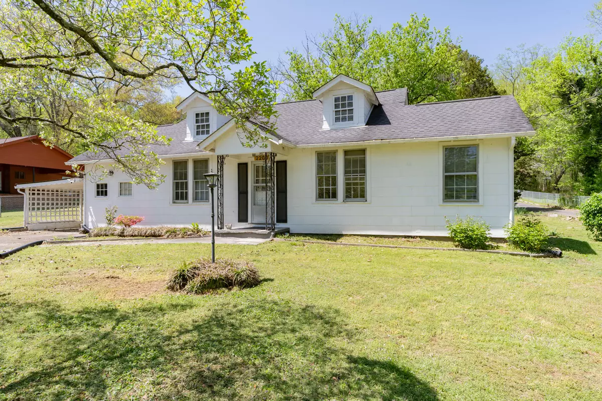 Chattanooga, TN 37406,2209 Tunnel BLVD