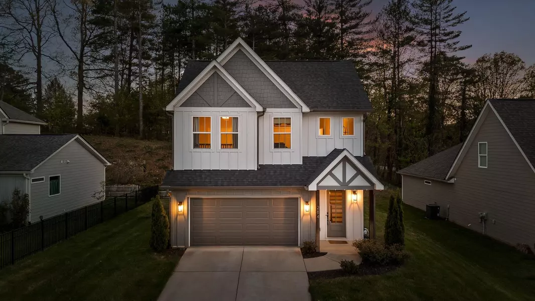 284 Stonegate WAY, Soddy Daisy, TN 37379