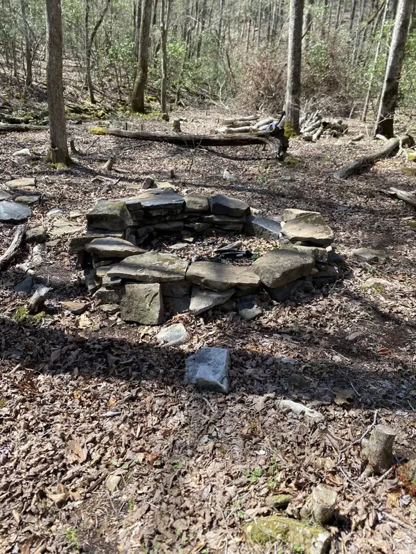 Crossville, TN 38572,377 Sinclair LN