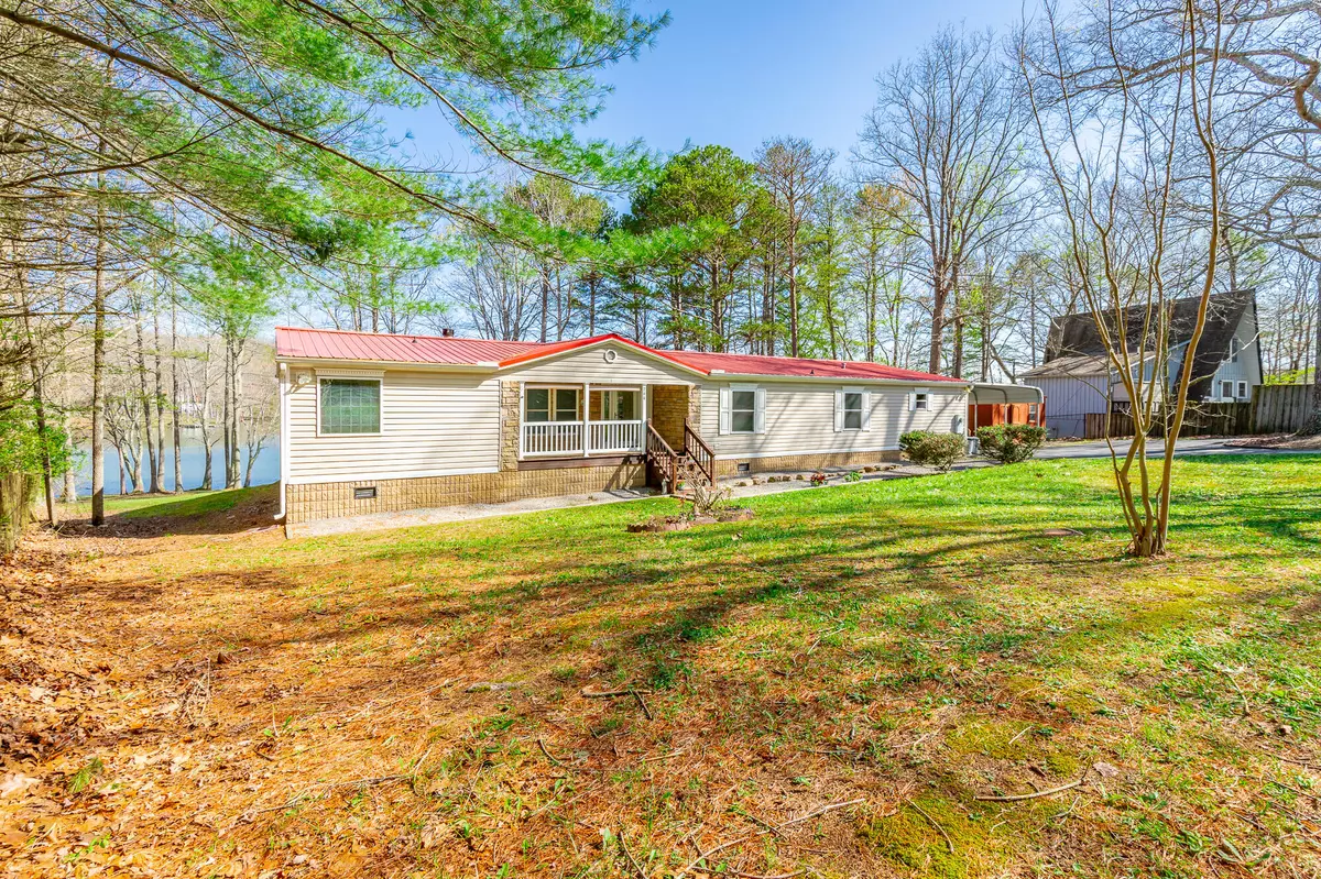 Dunlap, TN 37327,244 Fawn CIR