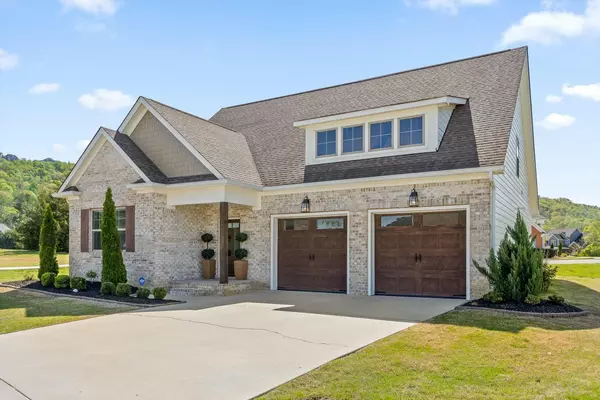 Ooltewah, TN 37363,7416 Keely RUN