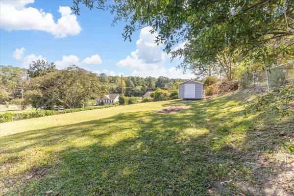 Lafayette, GA 30728,405 Wisteria RD