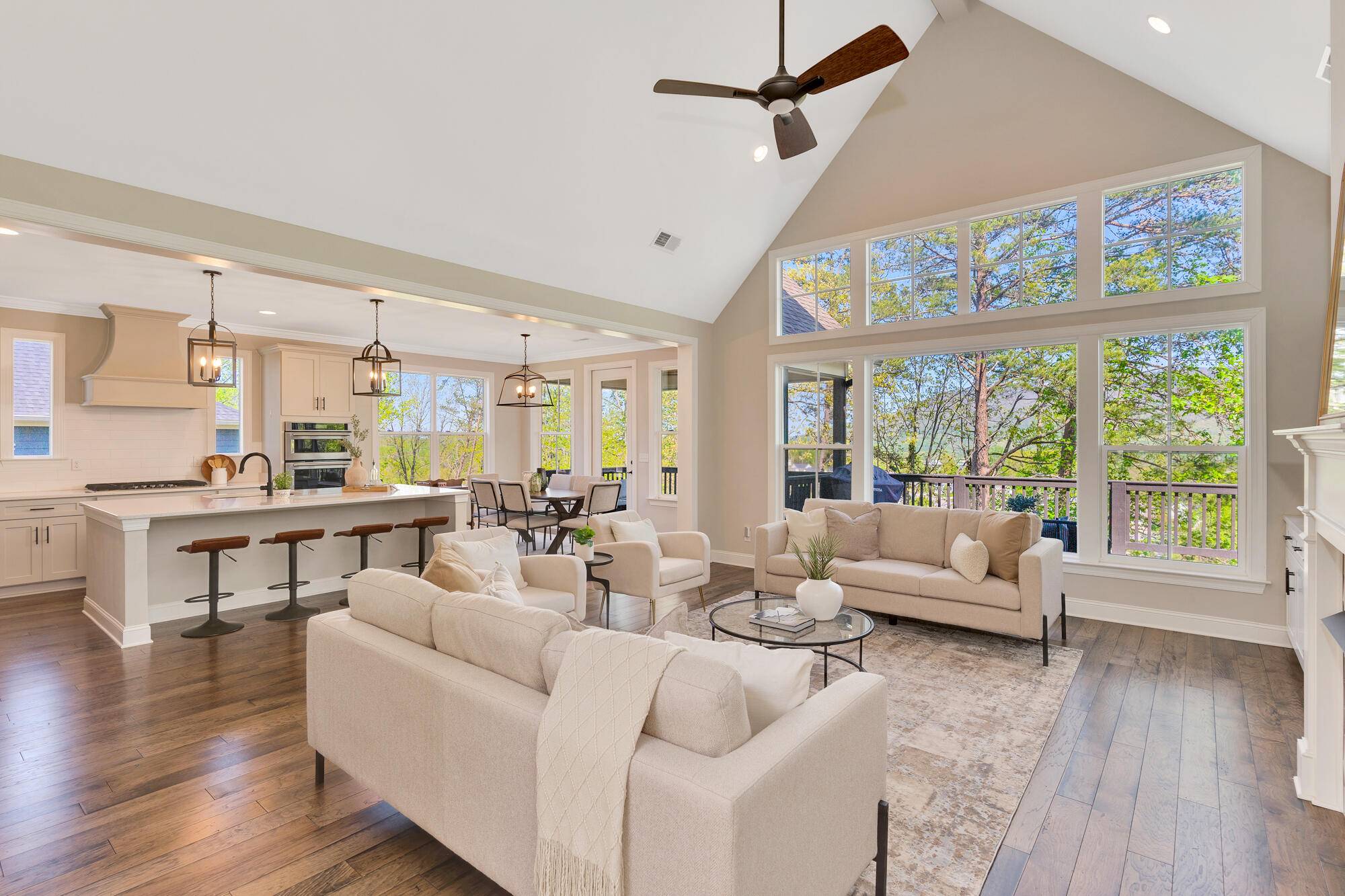 Chattanooga, TN 37419,1169 Le Conte CIR