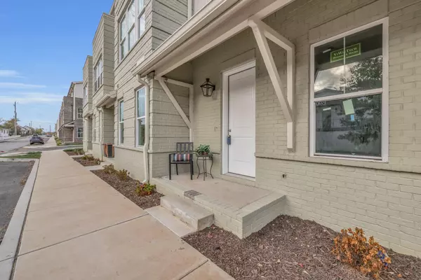 Chattanooga, TN 37408,1617 Adams ST