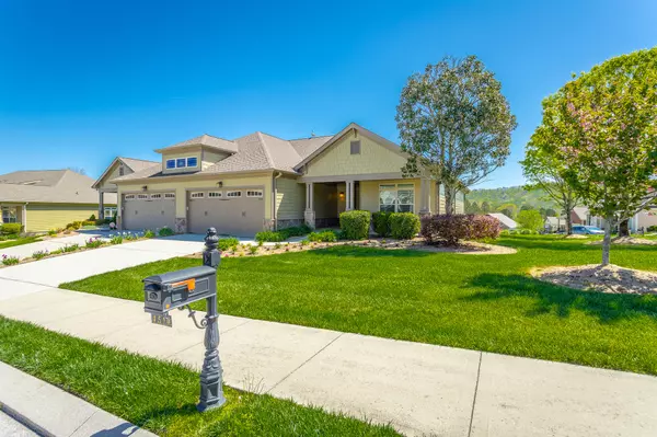 Ooltewah, TN 37363,4514 Sweet Berry LN