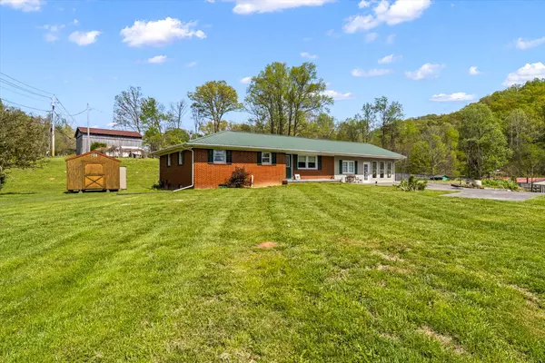 Dandridge, TN 37725,3109 Old Highway 411