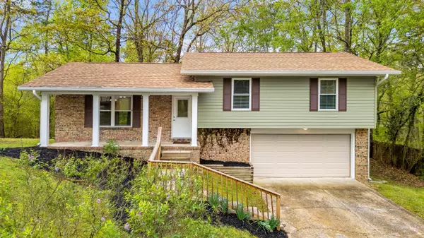 682 Charbell ST,  Hixson,  TN 37343