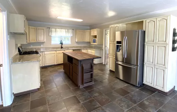Ooltewah, TN 37363,5504 Barons PT