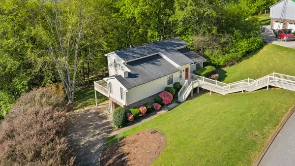 Hixson, TN 37343,1710 Colonial Way CIR