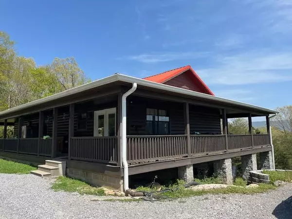 Dunlap, TN 37327,335 Fox Wood LN