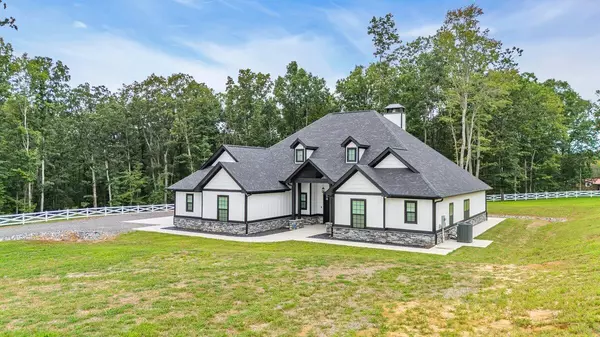 South Pittsburg, TN 37380,4660 Pittsburg Mountain RD