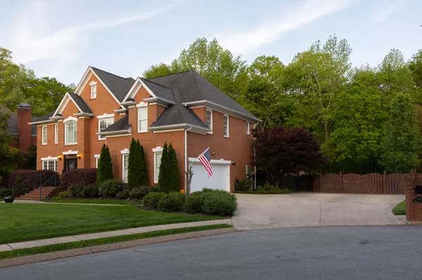 Hixson, TN 37343,1601 Windsong LN