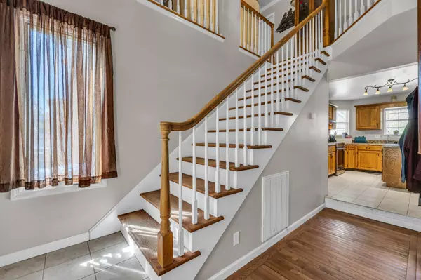 Rossville, GA 30741,64 Warren ST