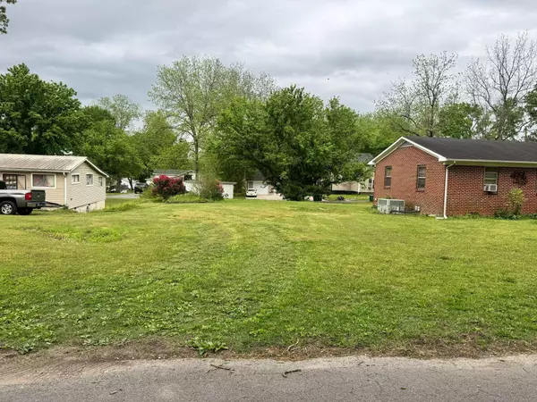 South Pittsburg, TN 37380,0 Walnut AVE