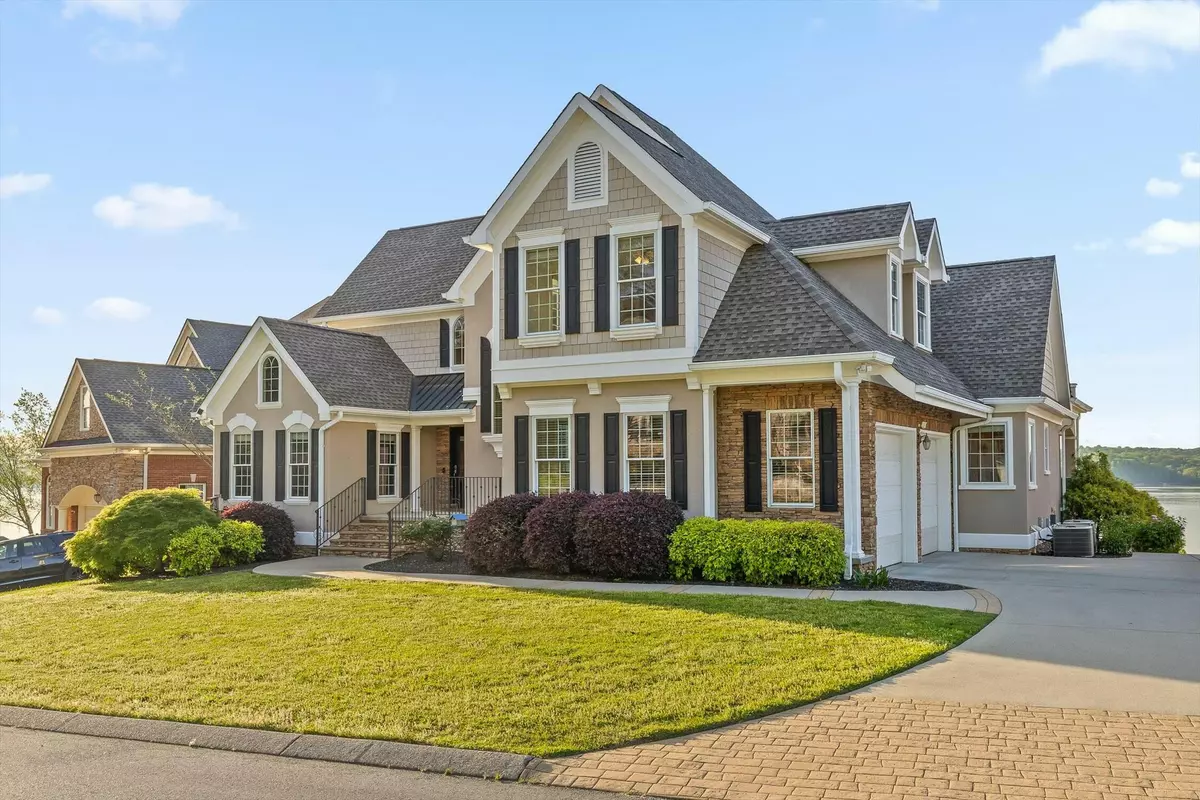 Chattanooga, TN 37416,4490 Sailmaker CIR