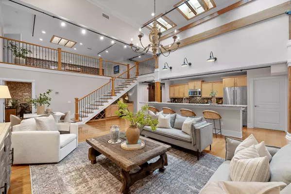 Chattanooga, TN 37402,1467 Market ST