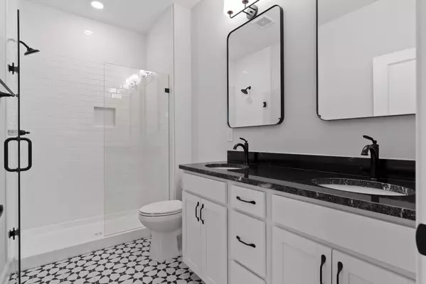 Chattanooga, TN 37403,743 Bespoke WAY