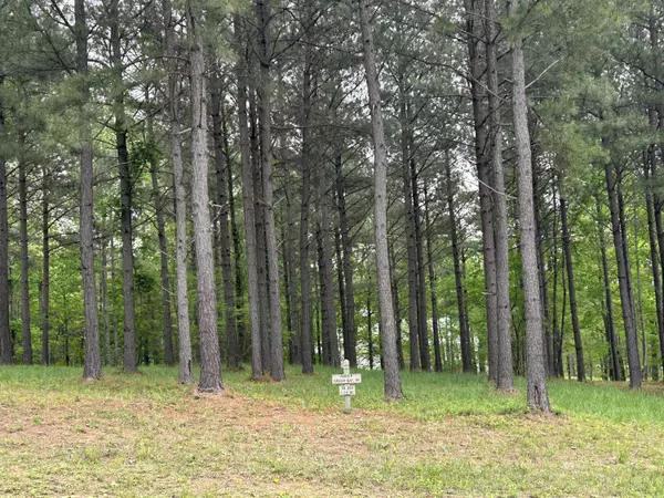 Jasper, TN 37347,140 Foxtrot LN