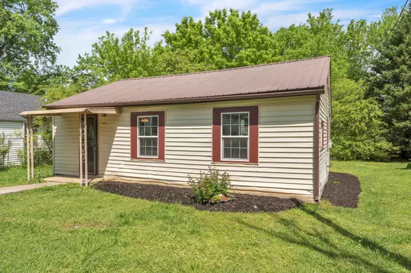 Athens, TN 37303,1526 View ST