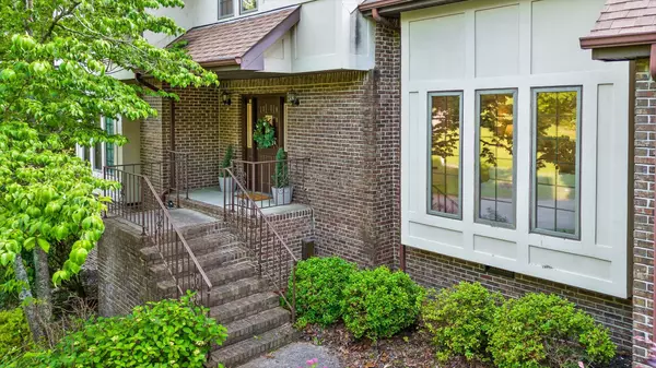 Ooltewah, TN 37363,9240 Shay CV