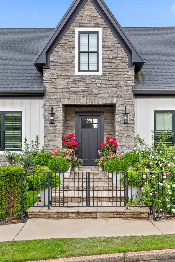 Chattanooga, TN 37405,503 Forest AVE