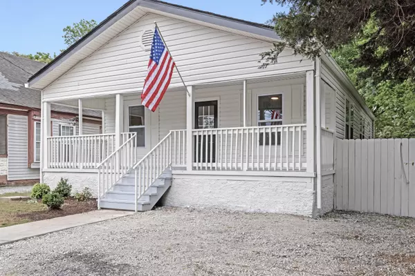 Chattanooga, TN 37404,1903 Orchard Knob AVE