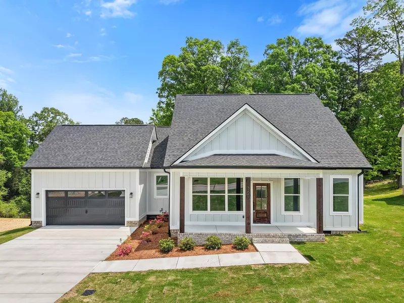 360 Sentry Oaks, Chickamauga, GA 30707