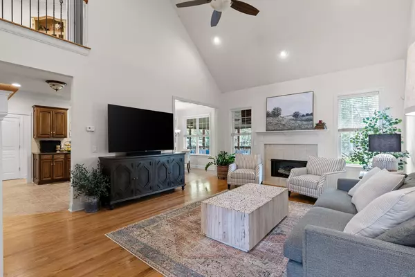 Ooltewah, TN 37363,9001 Wandering WAY