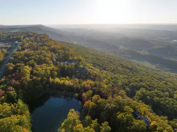 Lookout Mountain, GA 30750,0 Stonesthrow LN