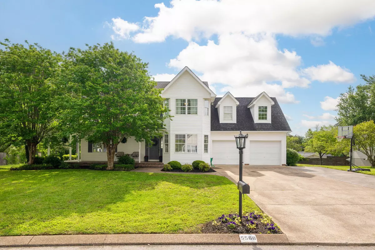 Ooltewah, TN 37363,5568 Bryar Rose DR