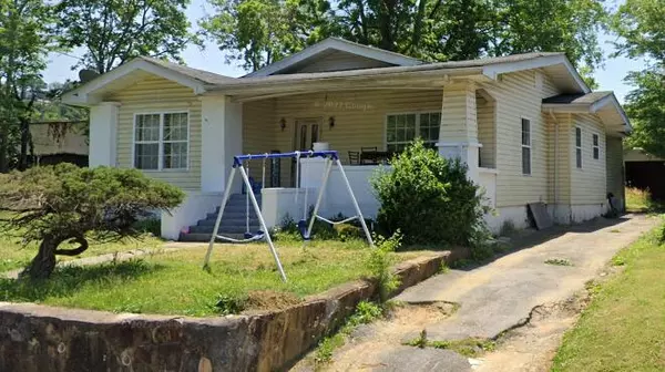Chattanooga, TN 37404,2510 Oak St ST