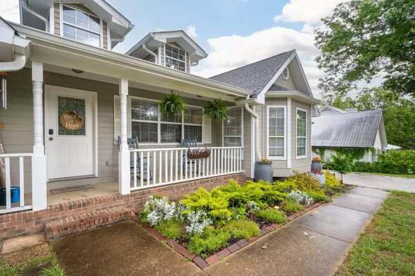 Soddy Daisy, TN 37379,2543 Wind DR