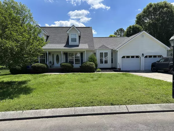 5744 Sundown CT, Ooltewah, TN 37363