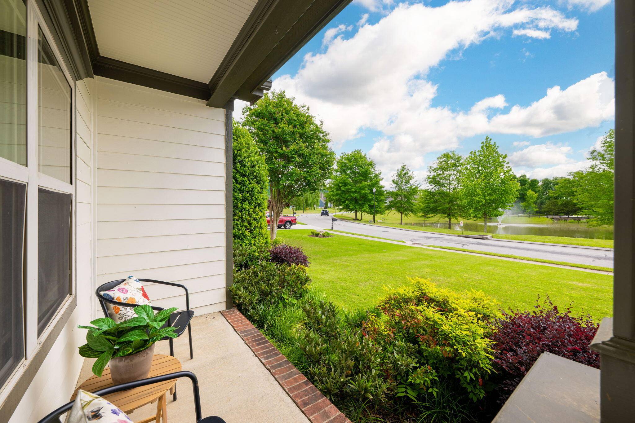 Ooltewah, TN 37363,8665 Seven Lakes DR